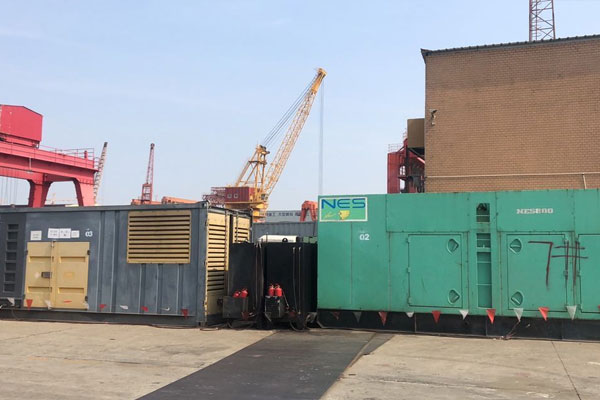 任丘发电机出租空气滤清器的清洁频率是多少？